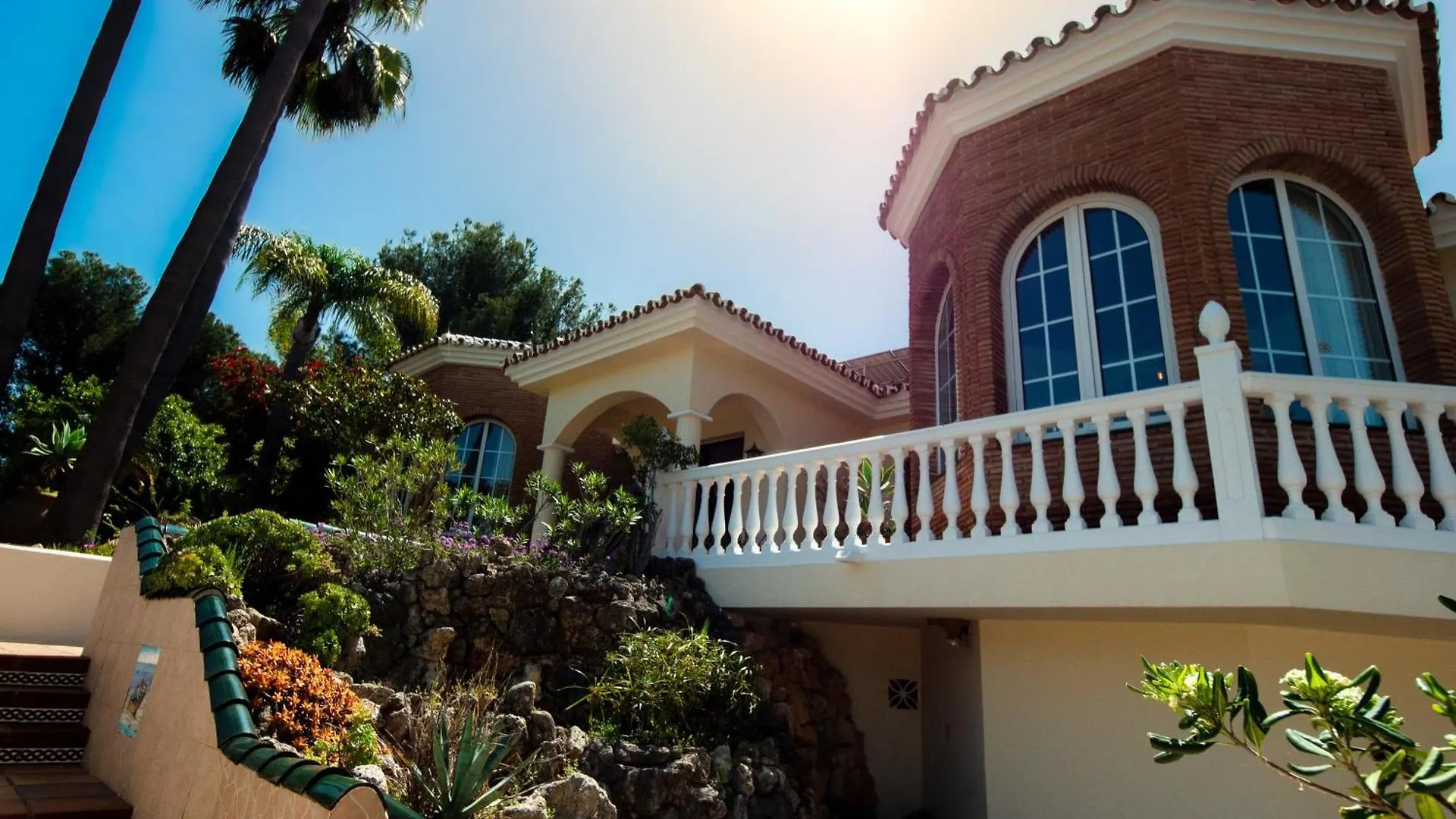 Luxury Villa Overlooking Fuengirola - Ref 86 Santa Fe de los Boliches